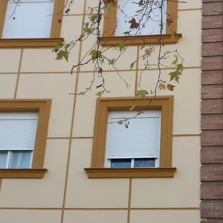 Casa de hóspedes Gran Plaza 2*