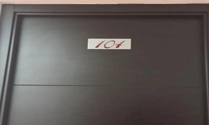 بنسيون غران بلازا 2*