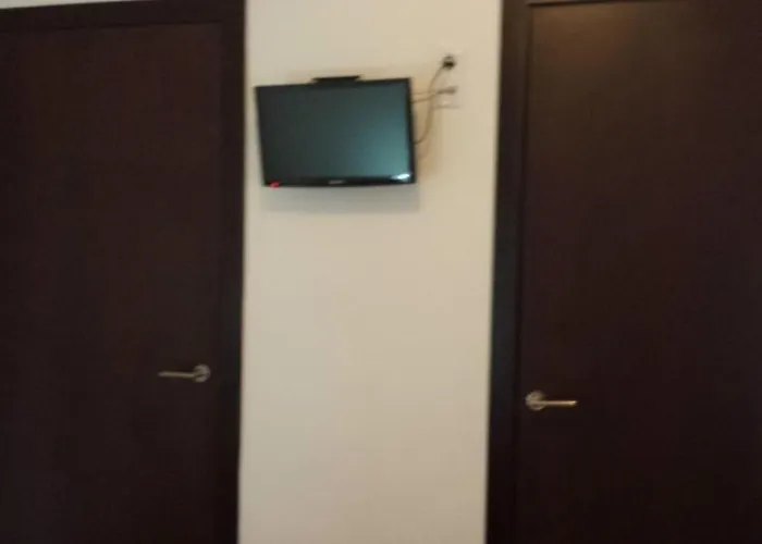 بيت ضيافة بنسيون غران بلازا إشبيلية